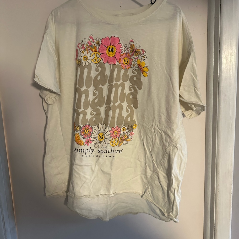 Simply Southern Mama Graphic Tee Xl/XXL